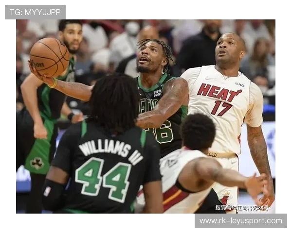 勇士攻防掉链子，赛季前景堪忧！