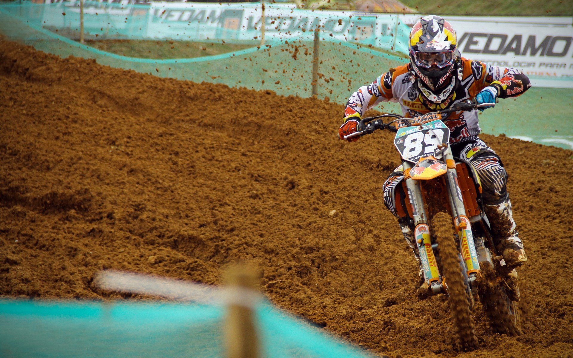 皮特·斯图斯：南非队的“钢铁后排”，每场比赛都在超越自我